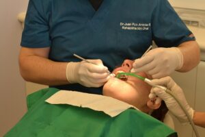Maintaining oral health between check ups in North York